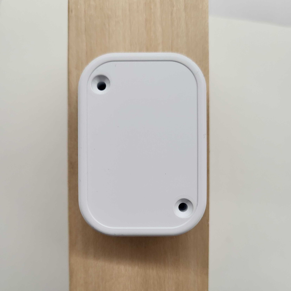 Estimote Proximity Beacon V1.8 - view 2