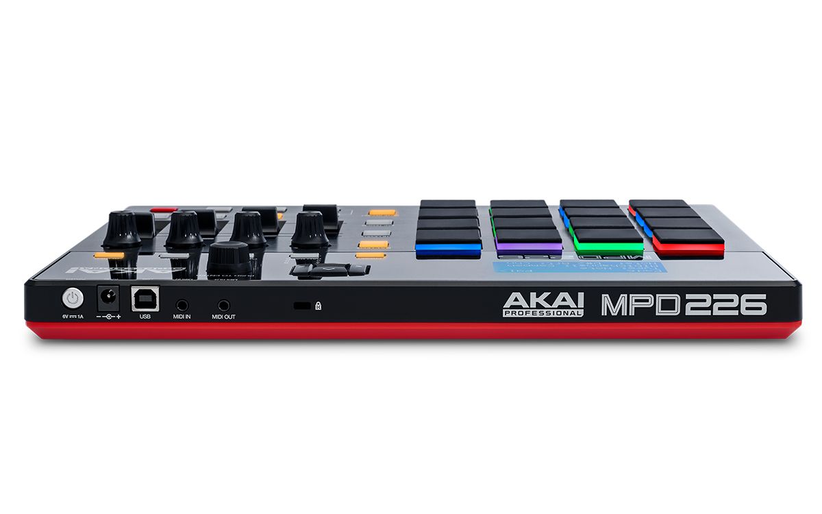 Akai MPD226 - view 3