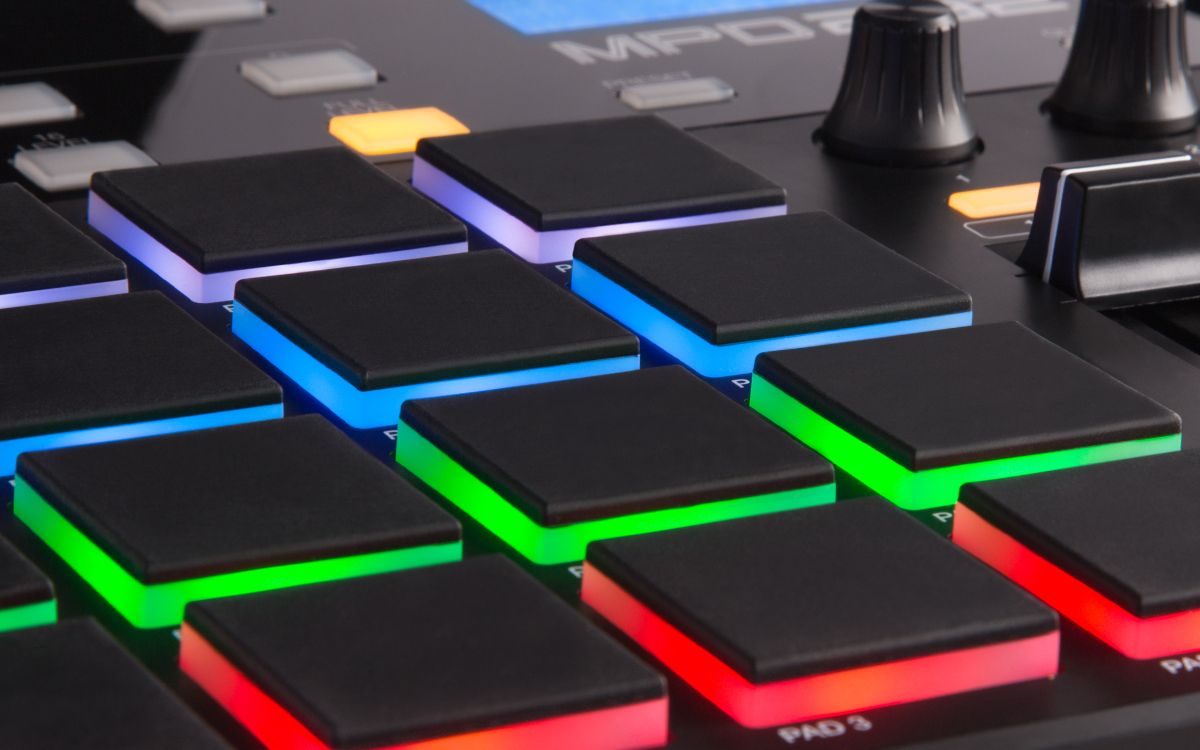 Akai MPD232 - view 4