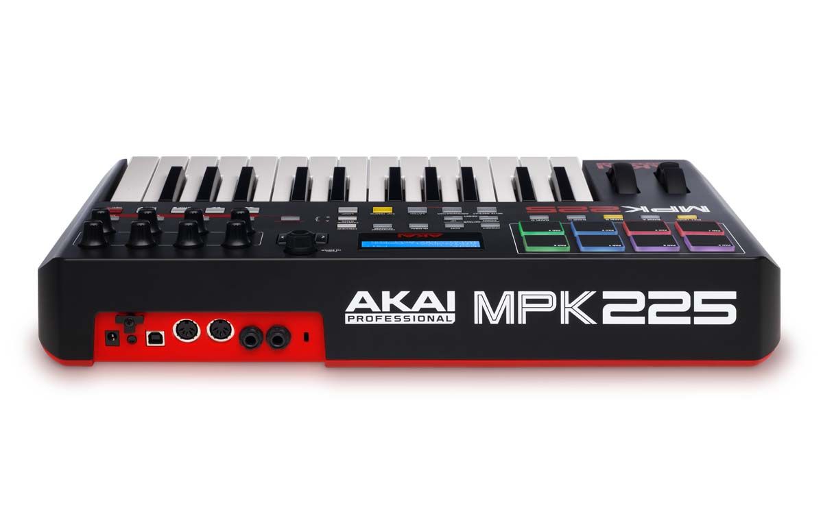 Akai MPK225 - view 3