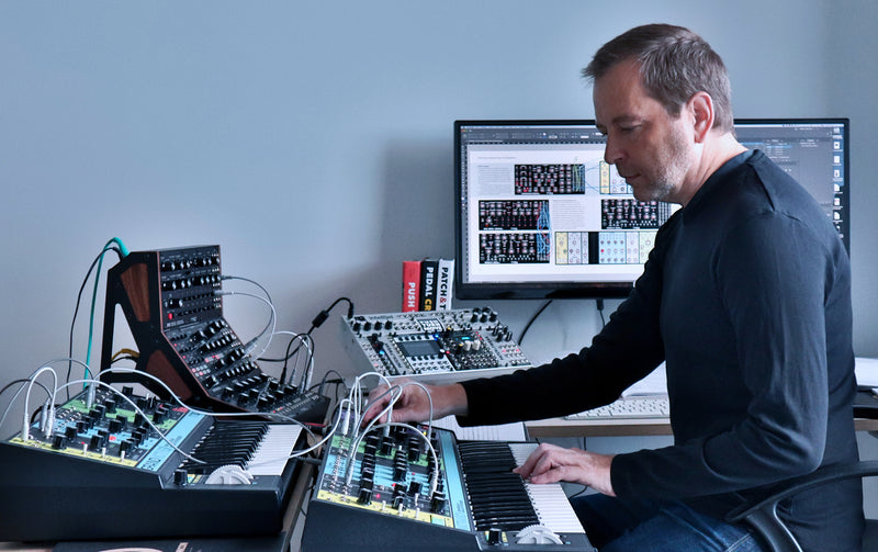 PATCH & TWEAK with Moog